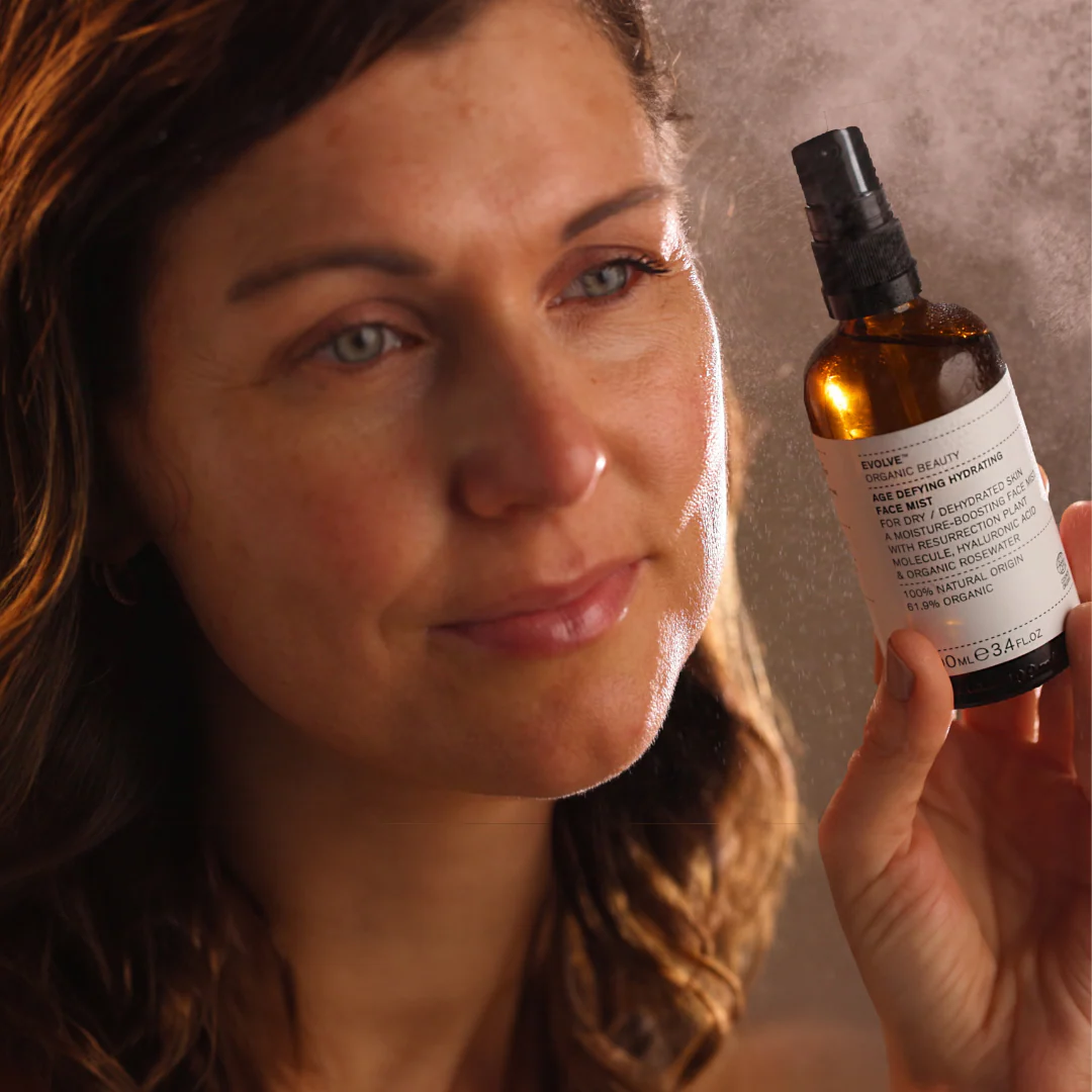 Age Defying Hydrating Face Mist - Image 3
